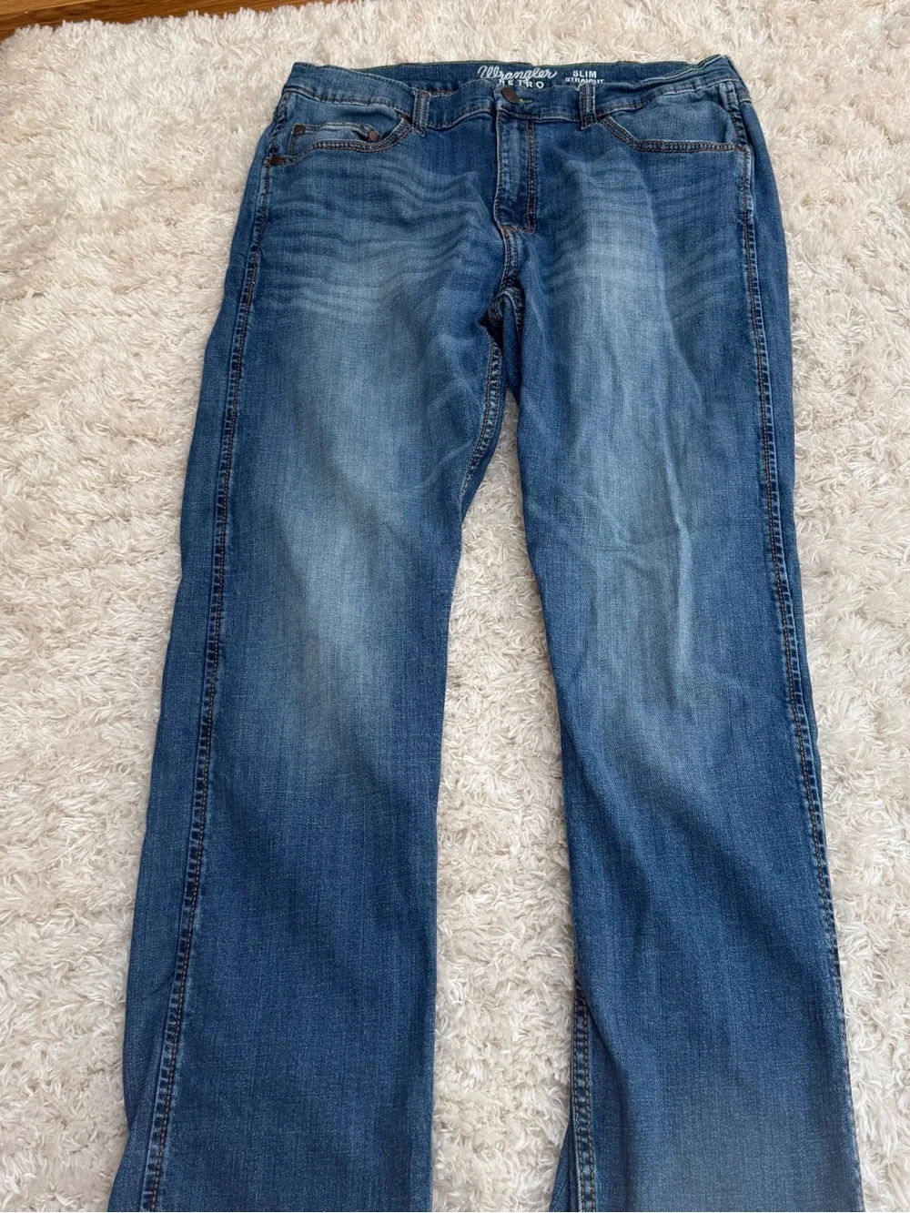 Wrangler Men's Retro Slim Fit Straight Leg Blue Denim Jeans 36” x 34”